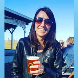 Meet your Posher, Samantha